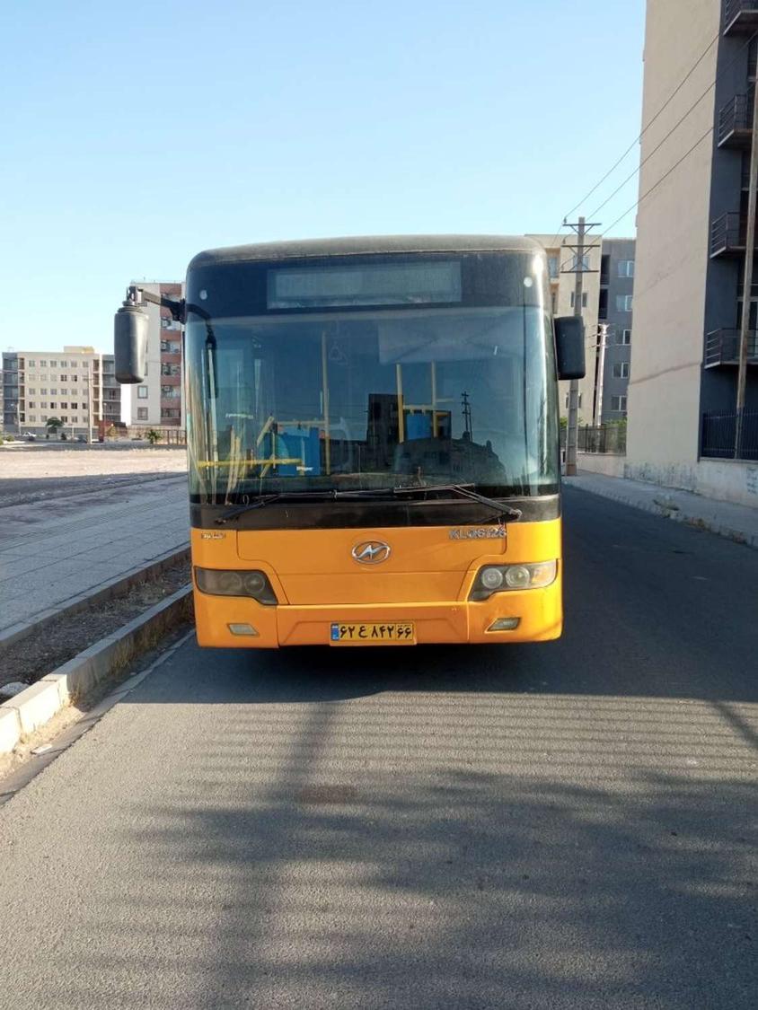 کامیون کاویان باری مسقف چادری به شماره انتظامی31- 464ع72