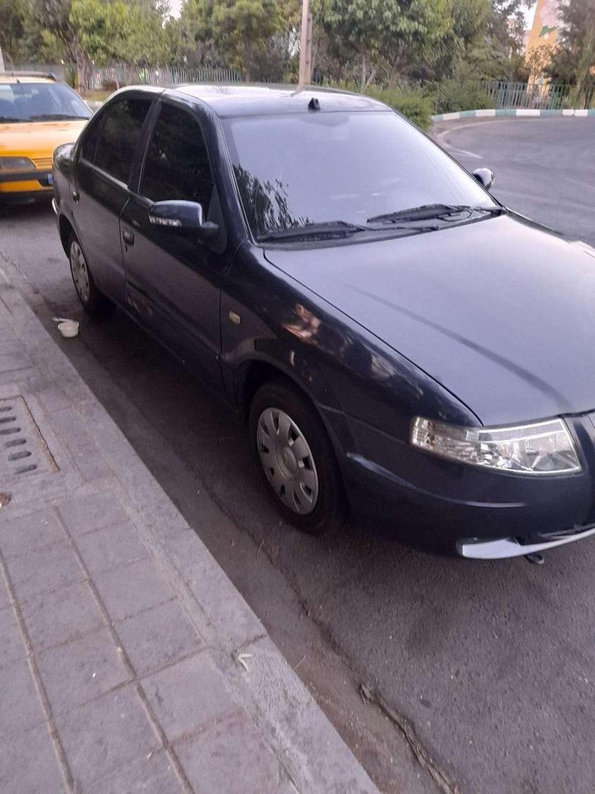 تاکسی سمند به شماره انتظامی18- 265ت31