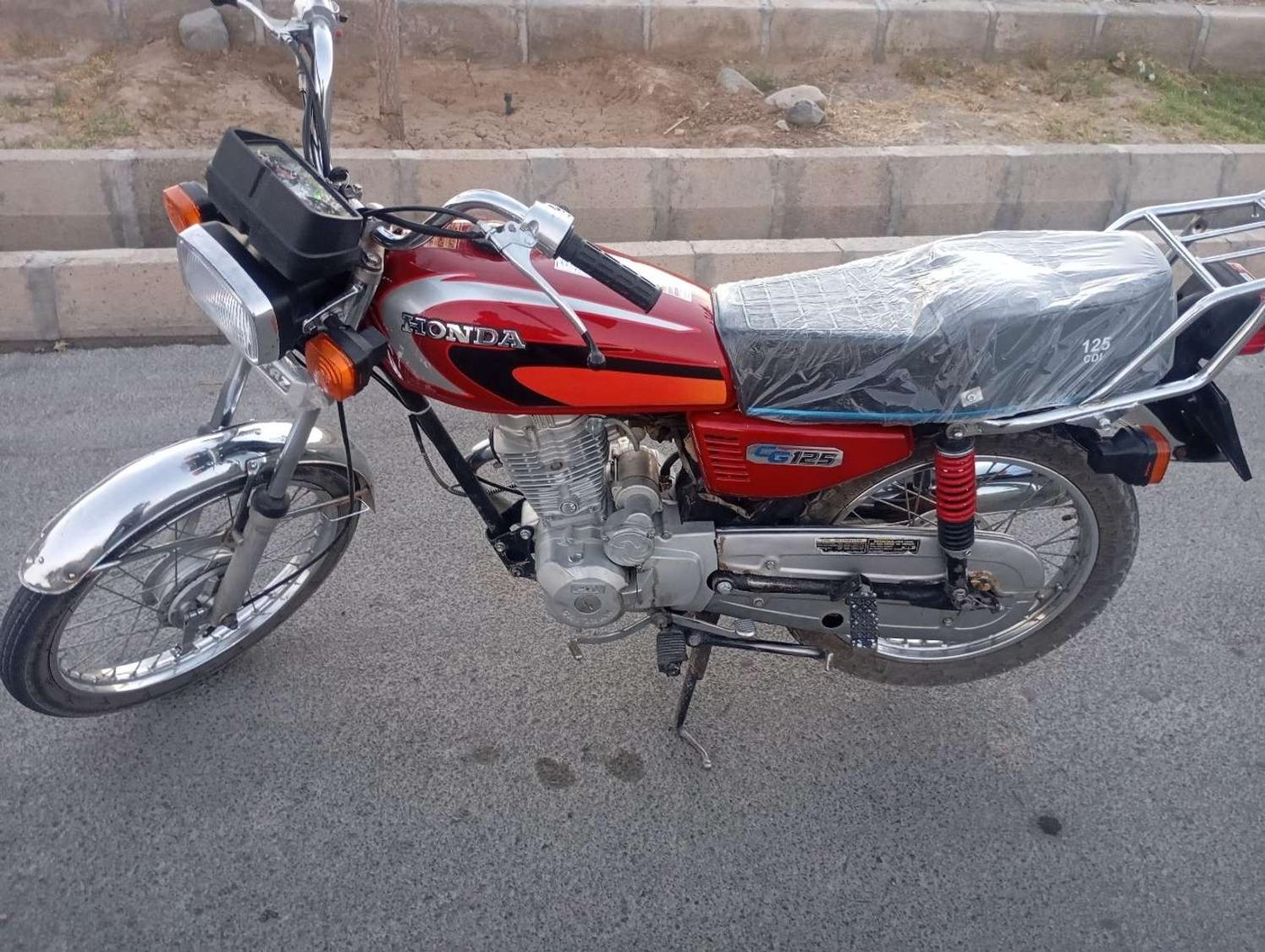 موتورسیکلت هوندا