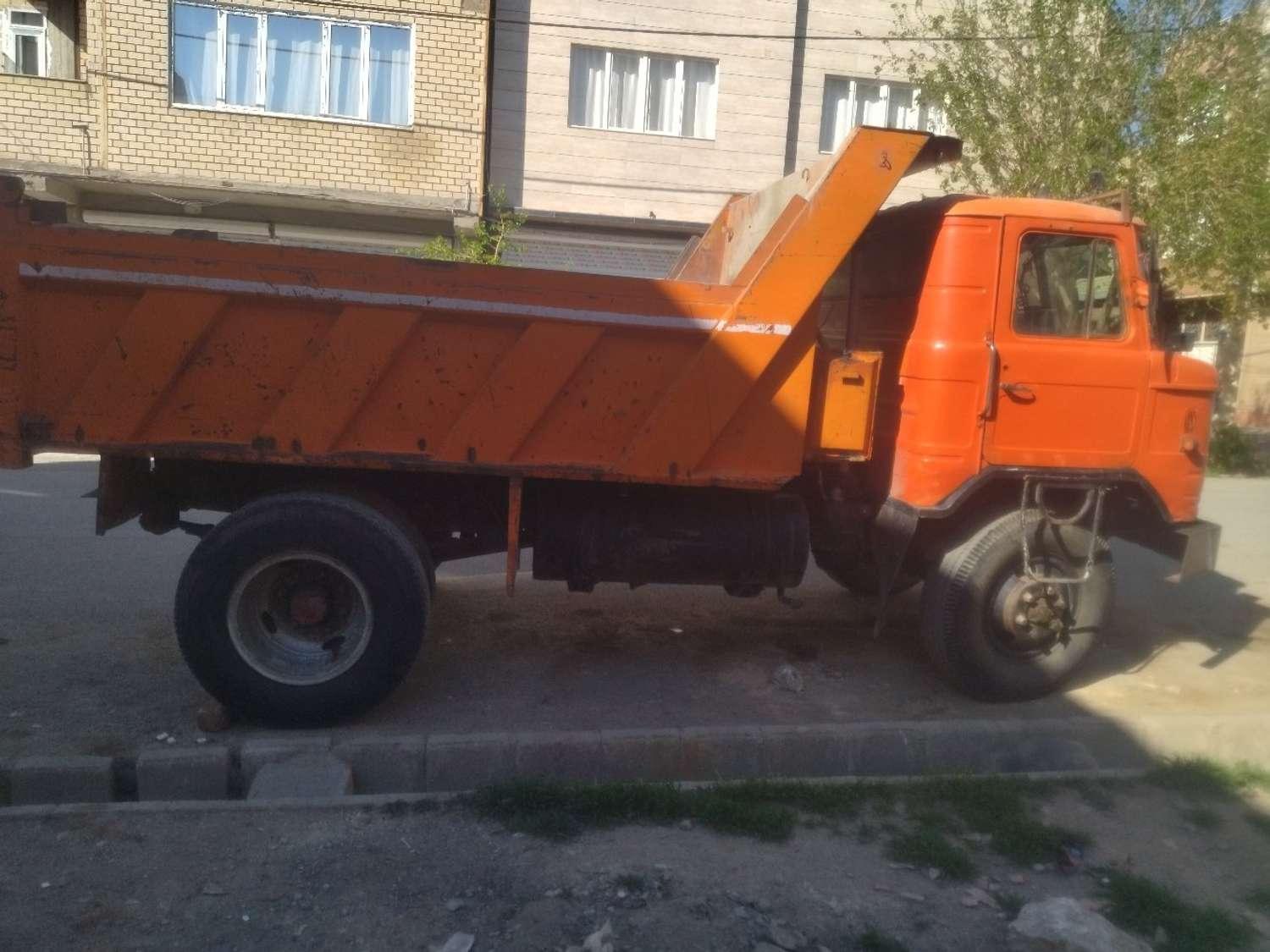 اتوبوس اسفاطی 677ع11