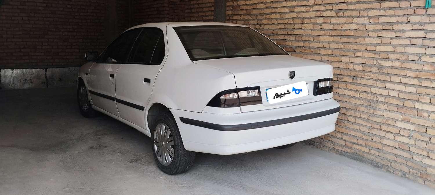 فروش یک دستگاه خودروی سواری سمند L.X. مدل1385