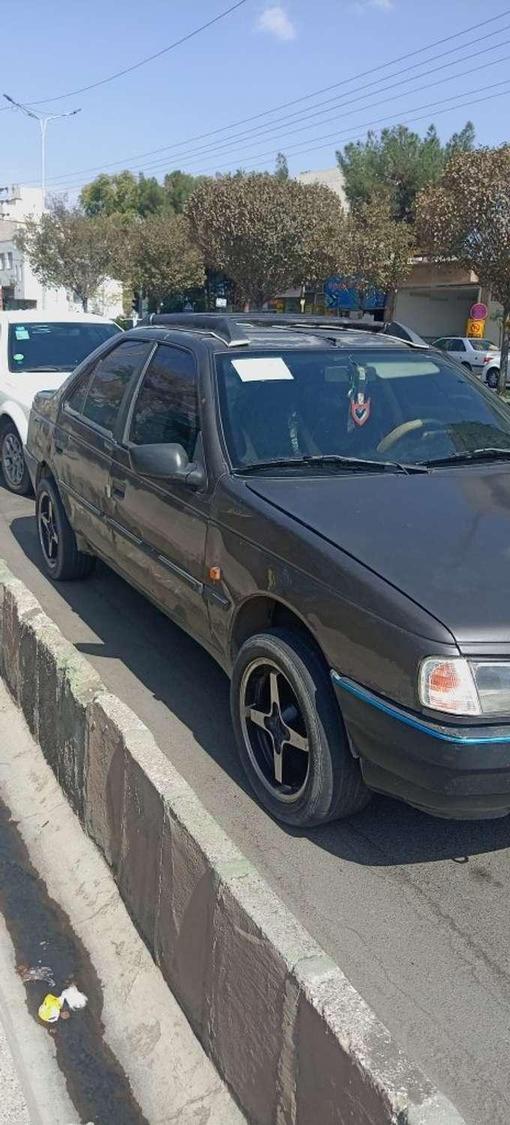 فروش 2 دستگاه خودرو اسقاطی اداره کل ورزش و جوانان استان اصفهان