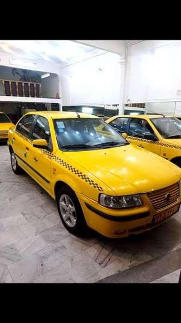 یکدستگاه سمند LX نقره ای مدل 1388