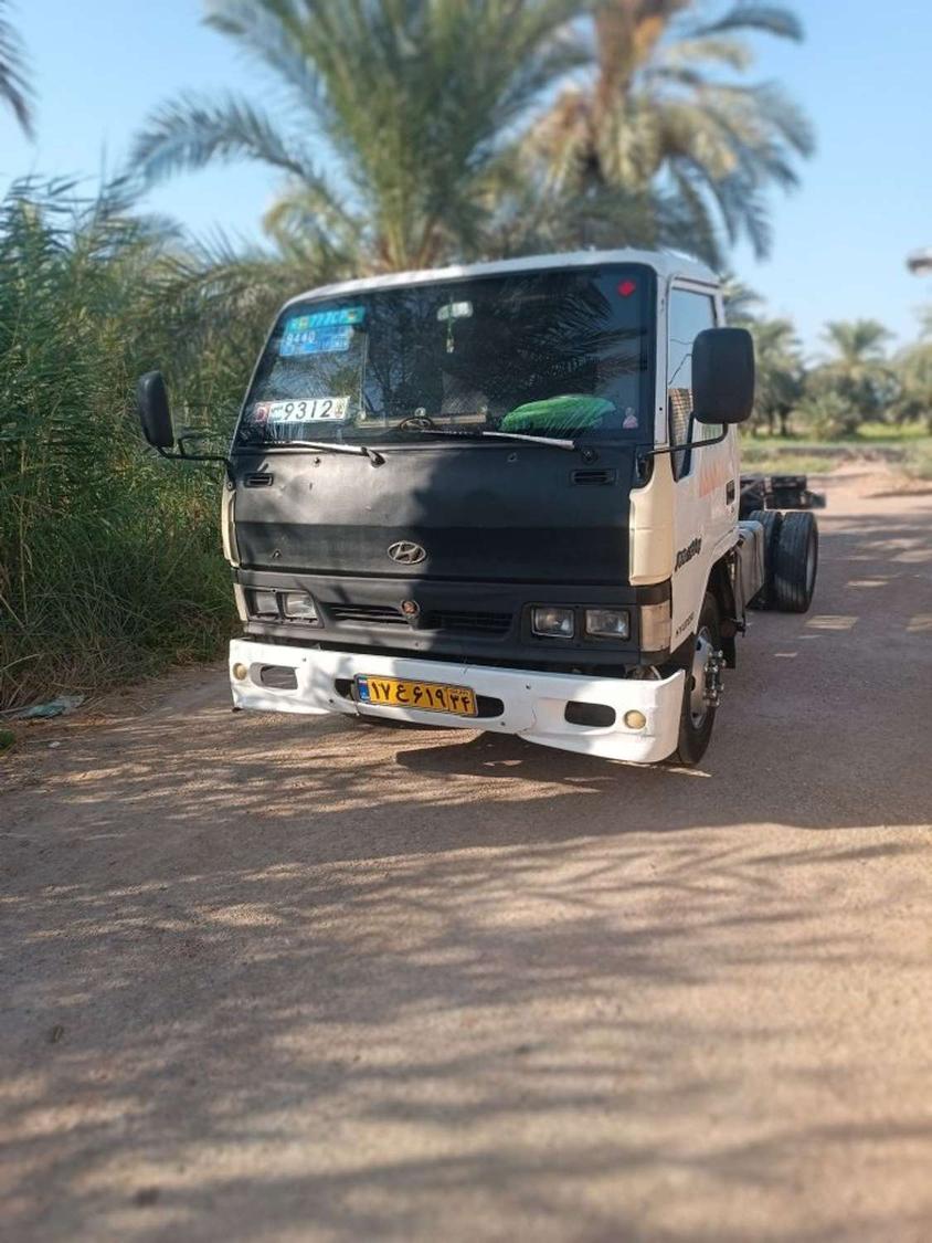 مینی بوس هیوندای